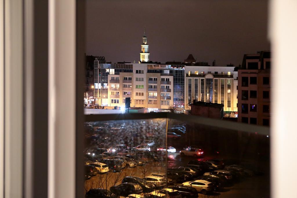35 négyzetméteres stúdió Apartman 1 fürdőszobával Poznan Városközpont területén Kültér fotó