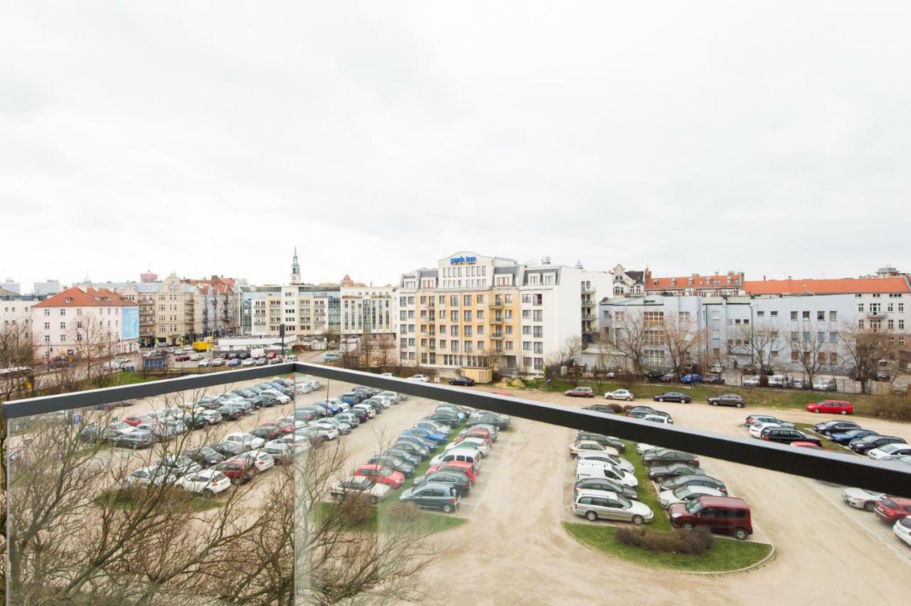 35 négyzetméteres stúdió Apartman 1 fürdőszobával Poznan Városközpont területén Kültér fotó