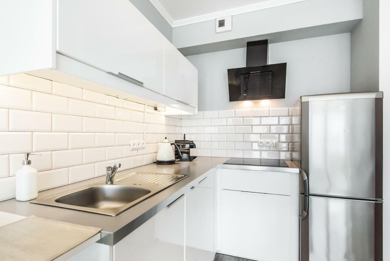 35 négyzetméteres stúdió Apartman 1 fürdőszobával Poznan Városközpont területén Kültér fotó